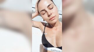 Lena Meyer Landrut nackt - cleavage and bikini boobs